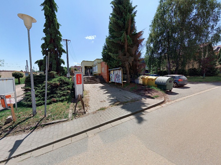 Prodej obchodního prostoru 233 m² - foto 2