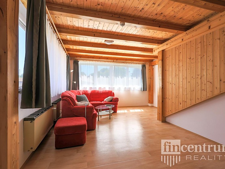 Prodej komerční nemovitosti 1 698 m² - foto 8