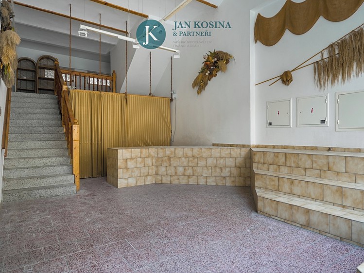 Prodej činžovního domu 180 m² - foto 3