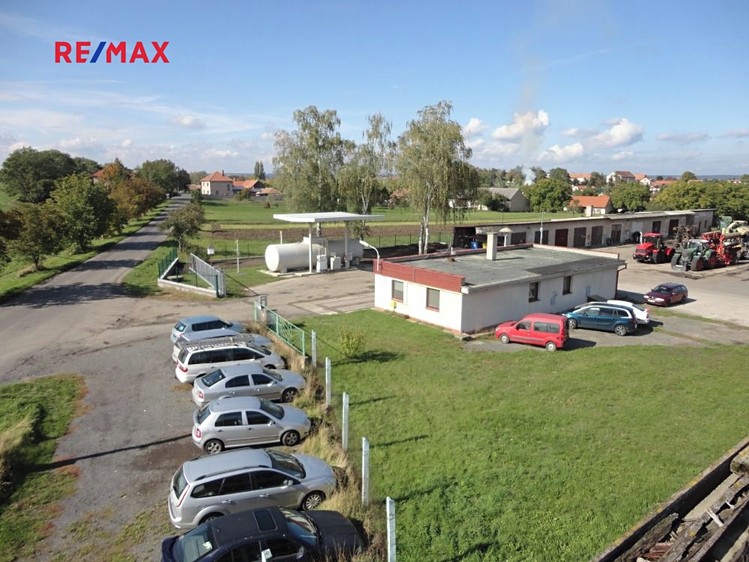 Prodej obchodního prostoru 1 600 m² - foto 3