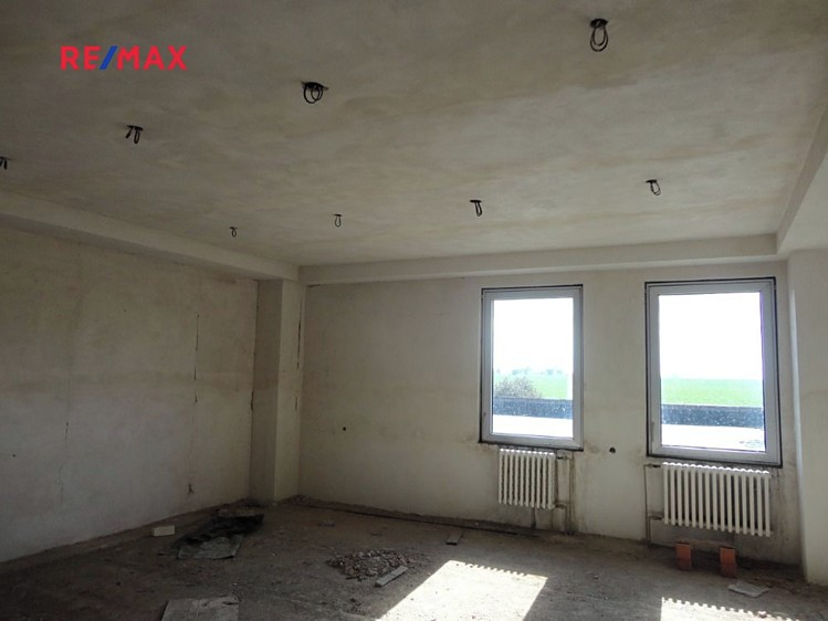 Prodej obchodního prostoru 1 600 m² - foto 8