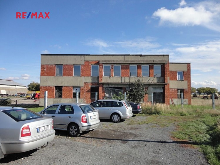 Prodej obchodního prostoru 1 600 m² - foto 5