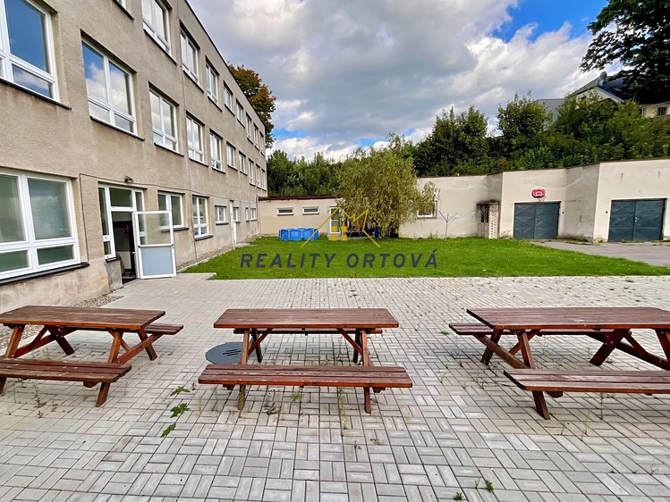 Prodej ubytovacího zařízení 1 500 m² - foto 3