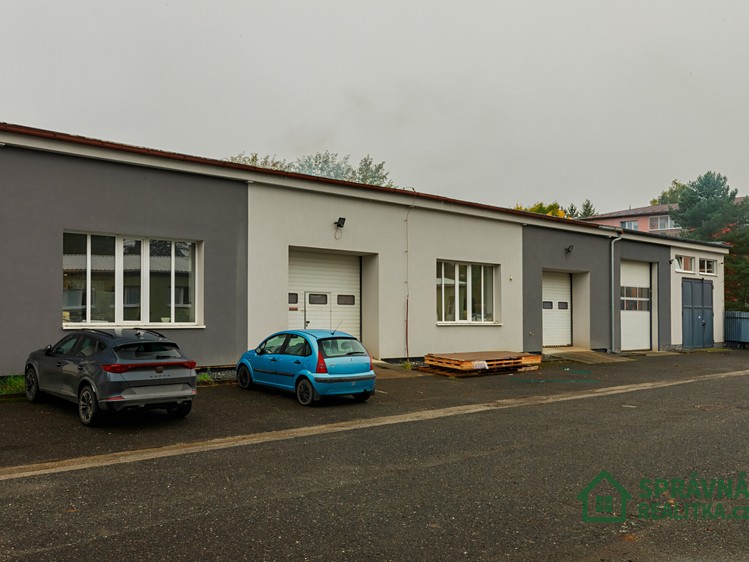 Prodej výrobní haly, prostoru 1 100 m² - foto 3