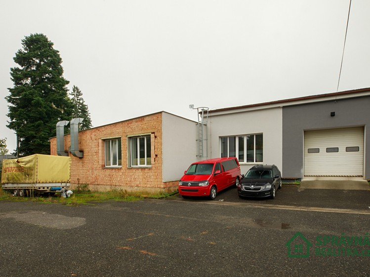 Prodej výrobní haly, prostoru 1 100 m² - foto 4