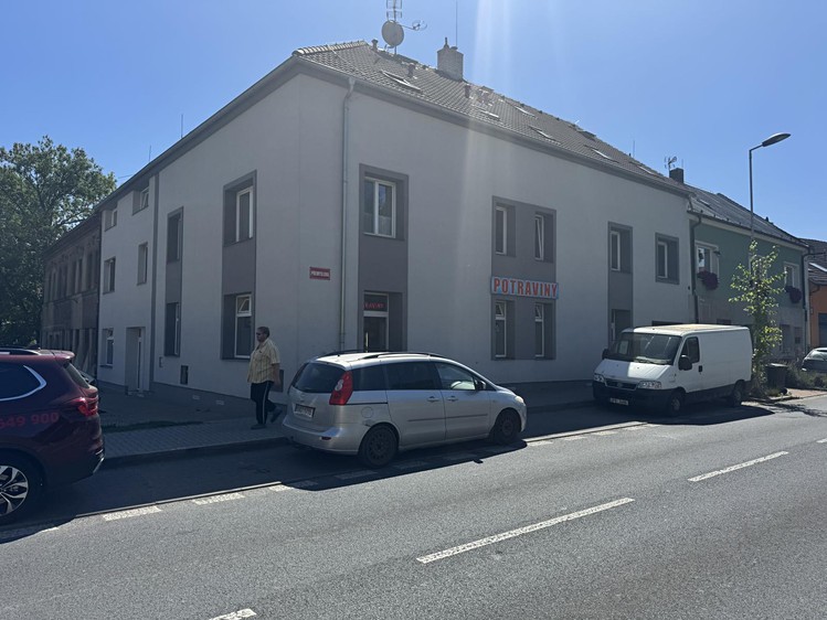 Prodej obchodního prostoru 87 m² - foto 3