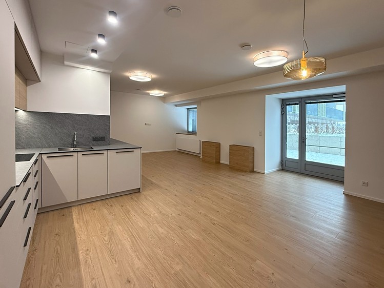 Prodej obchodního prostoru 81 m² - foto 7