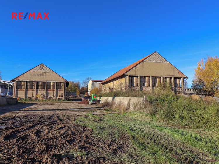 Prodej zemědělského objektu 2 319 m² - foto 4
