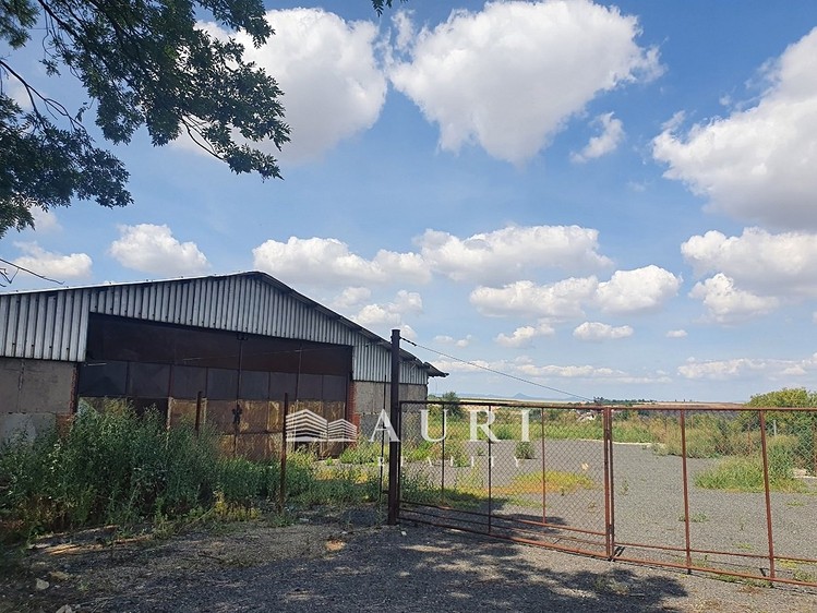 Prodej skladového prostoru 7 650 m² - foto 2