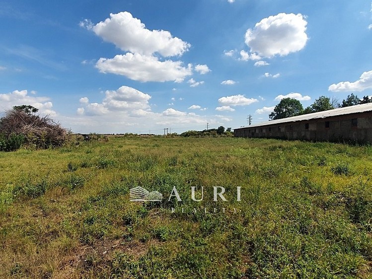Prodej skladového prostoru 7 650 m² - foto 3