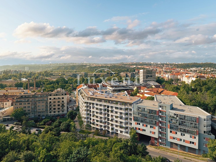 Prodej kanceláře 127 m² - foto 6