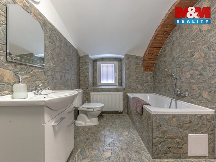Prodej ubytovacího zařízení 285 m² - foto 7