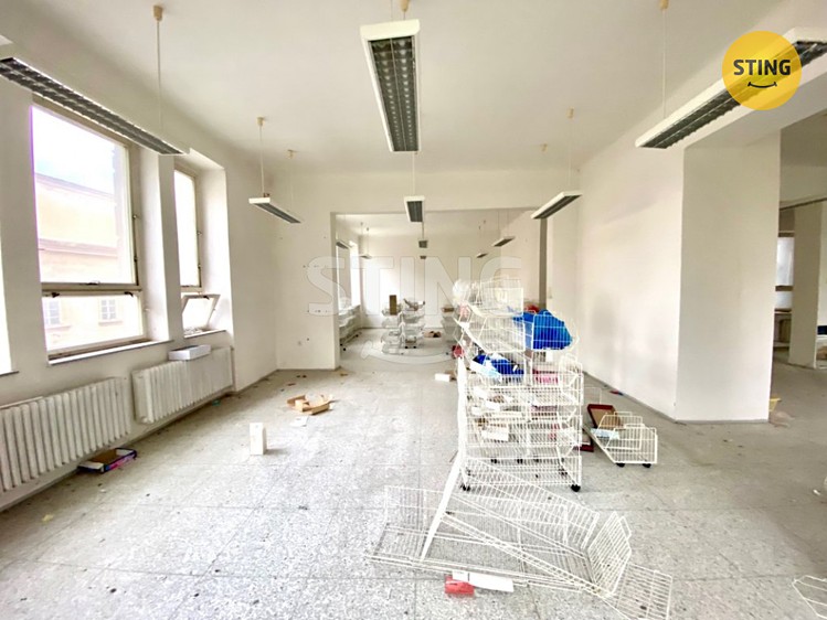 Prodej komerční nemovitosti 2 050 m² - foto 8