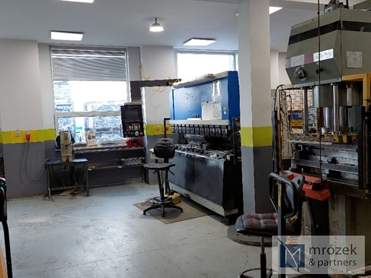 Prodej výrobní haly, prostoru 835 m² - foto 4