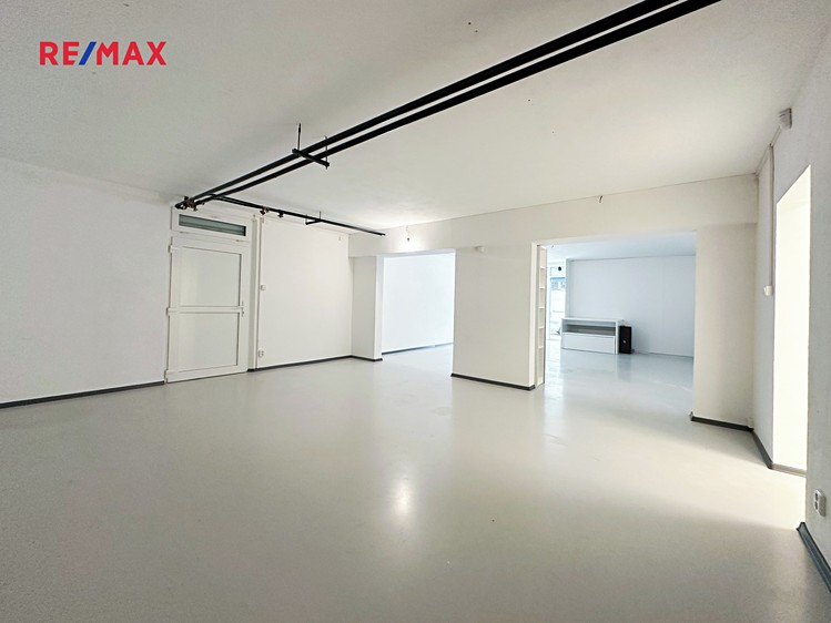Prodej obchodního prostoru 103 m² - foto 5