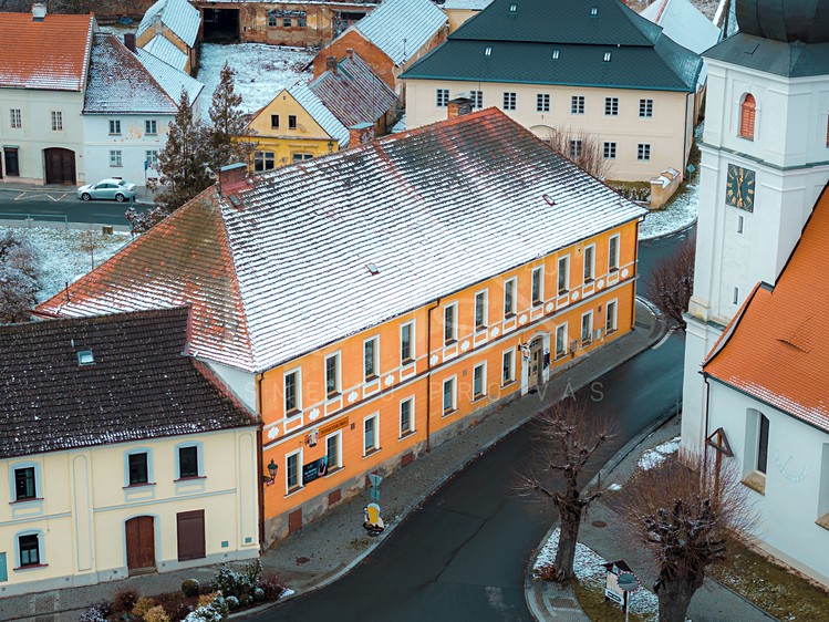 Prodej komerční nemovitosti 718 m² - foto 5