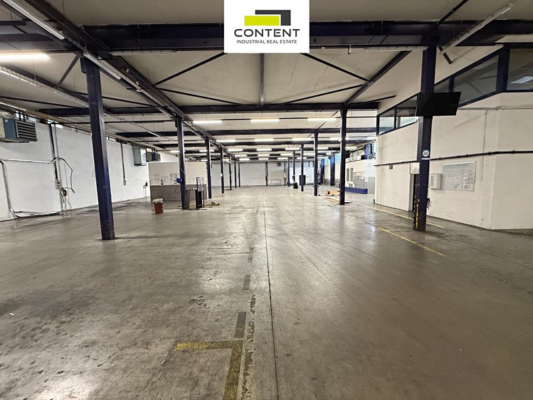 Prodej výrobní haly, prostoru 6 100 m² - foto 4