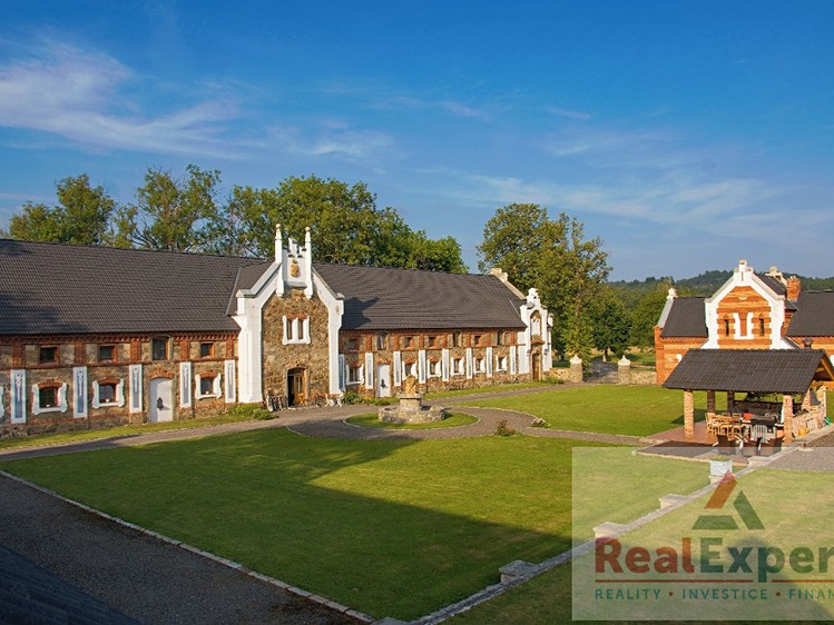 Prodej výrobní haly, prostoru 3 277 m² - foto 1