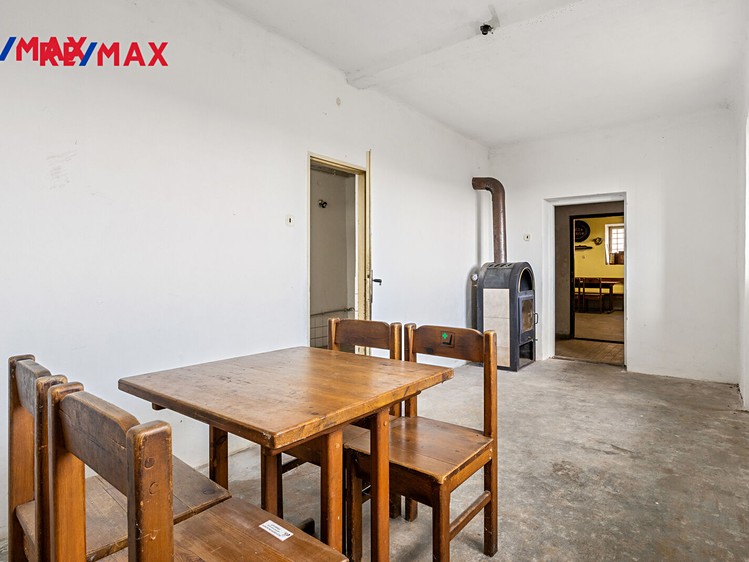 Prodej obchodního prostoru 129 m² - foto 6