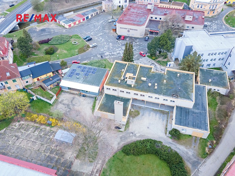 Prodej obchodního prostoru 1 427 m² - foto 1