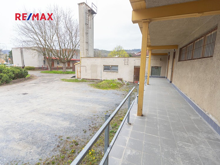 Prodej obchodního prostoru 1 427 m² - foto 5