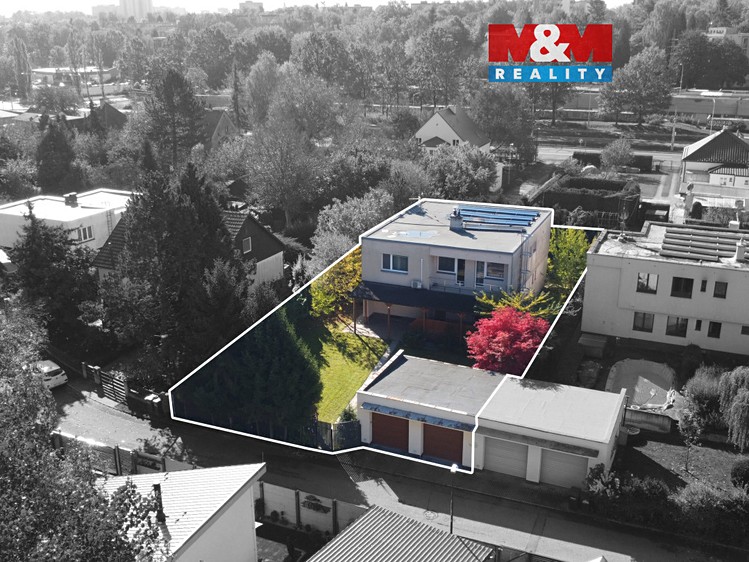 Prodej obchodního prostoru 250 m² - foto 1