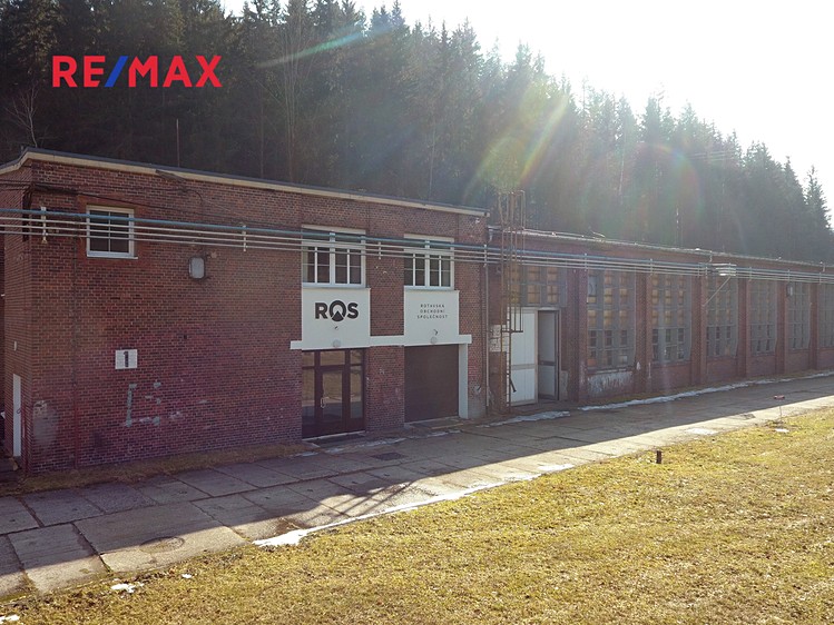 Prodej skladového prostoru 2 300 m² - foto 1