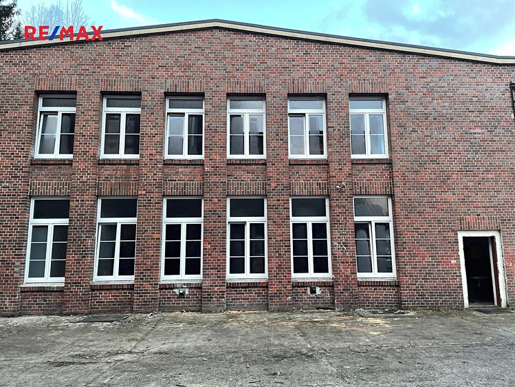 Prodej skladového prostoru 2 300 m² - foto 7