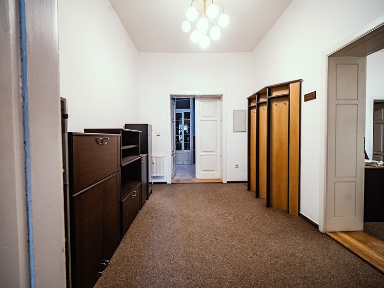 Prodej kanceláře 86 m² - foto 2