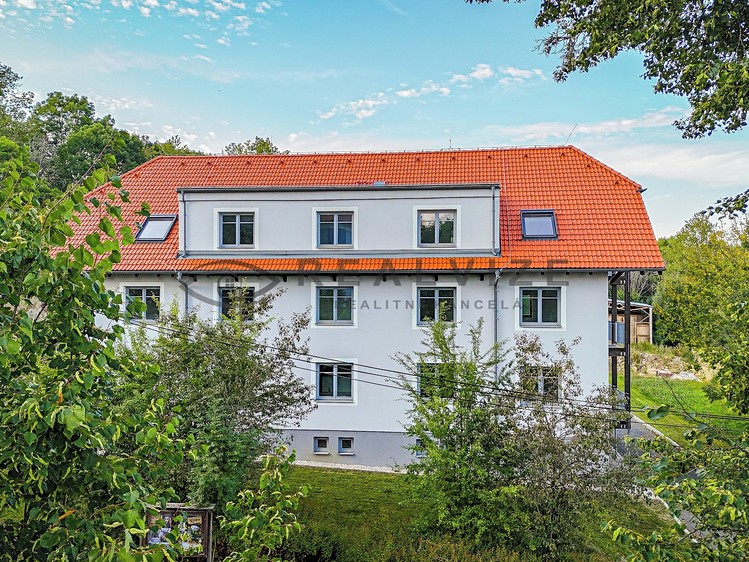 Prodej apartmánů 620 m² - foto 1