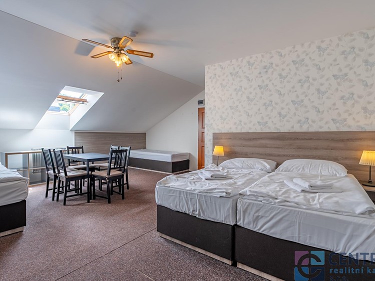 Prodej ubytovacího zařízení 1 050 m² - foto 8