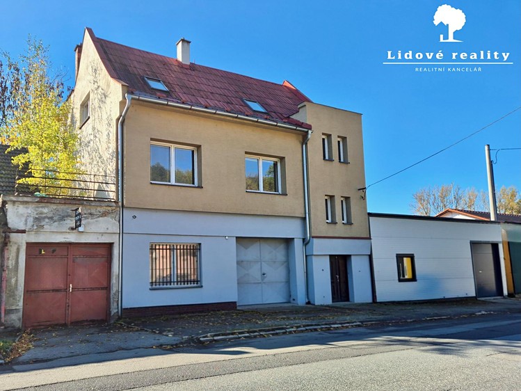 Prodej obchodního prostoru 384 m² - foto 1