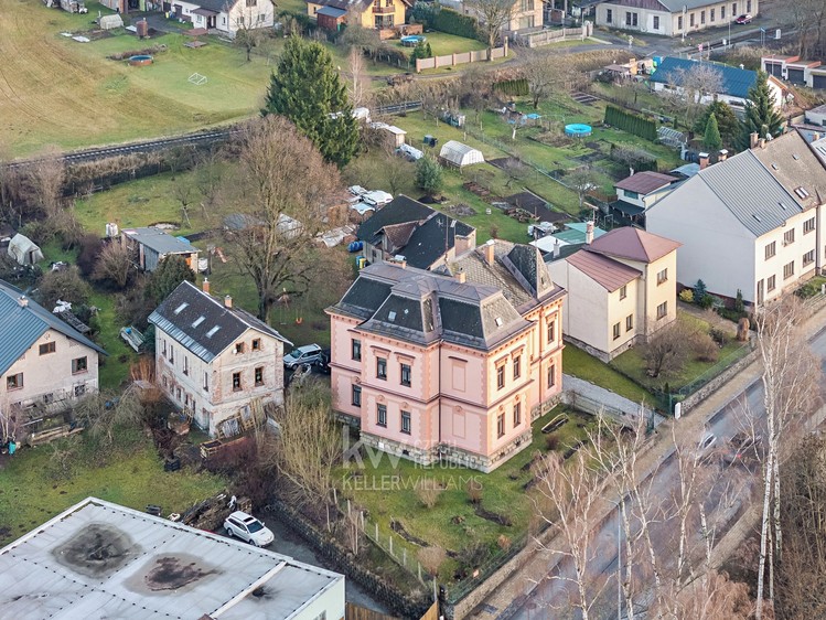 Prodej činžovního domu 434 m² - foto 1