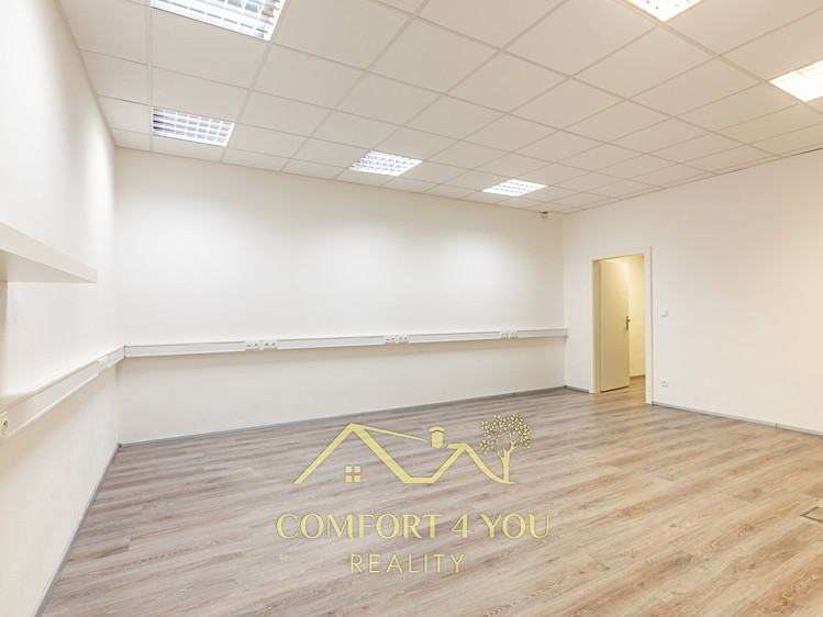 Prodej kanceláře 83 m² - foto 6