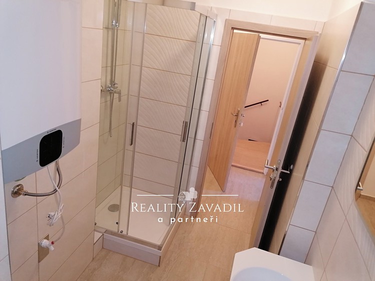 Prodej činžovního domu 450 m² - foto 7
