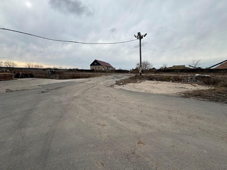 Dražba výrobní haly, prostoru 4 782 m² - foto 5