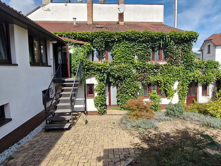 Prodej komerční nemovitosti 435 m² - foto 1