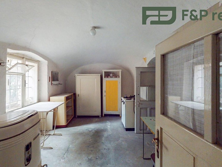 Prodej činžovního domu 180 m² - foto 7