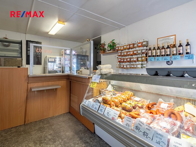 Prodej výrobní haly, prostoru 1 500 m² - foto 2