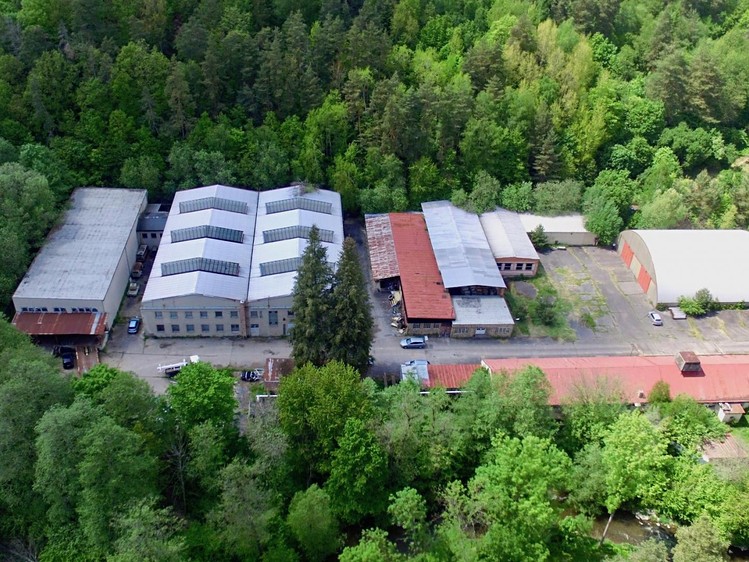 Prodej výrobní haly, prostoru 3 000 m² - foto 1
