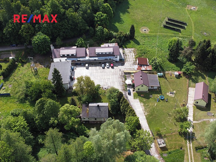 Prodej výrobní haly, prostoru 6 613 m² - foto 1