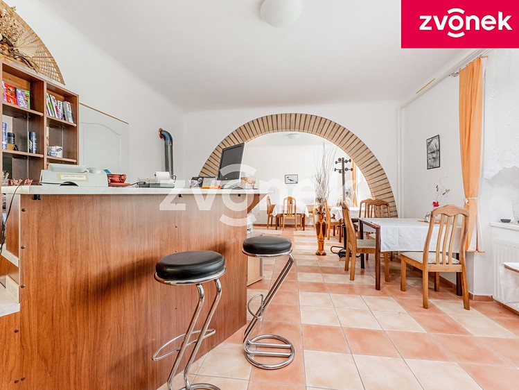 Prodej ubytovacího zařízení 400 m² - foto 2