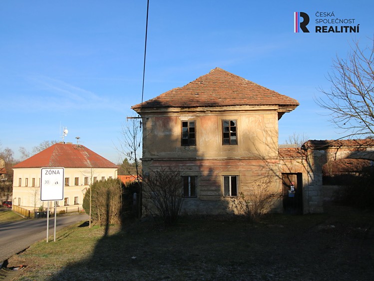 Prodej komerční nemovitosti 618 m² - foto 3