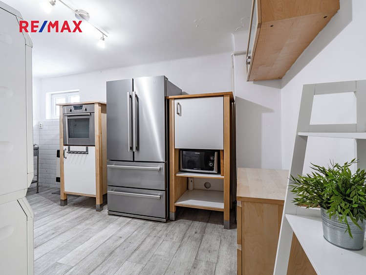 Prodej obchodního prostoru 60 m² - foto 6