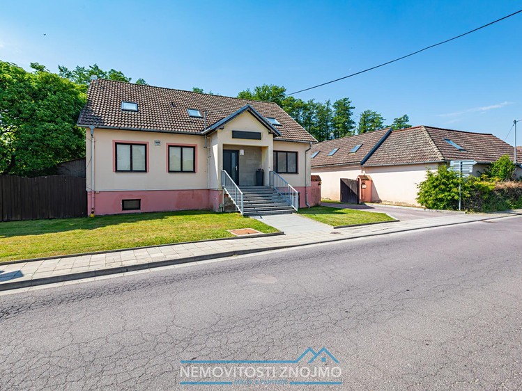 Prodej ubytovacího zařízení 390 m² - foto 3
