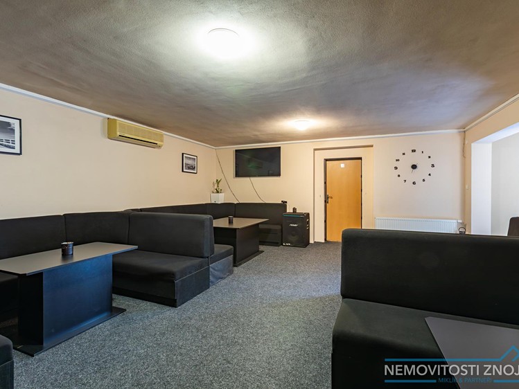 Prodej ubytovacího zařízení 390 m² - foto 7