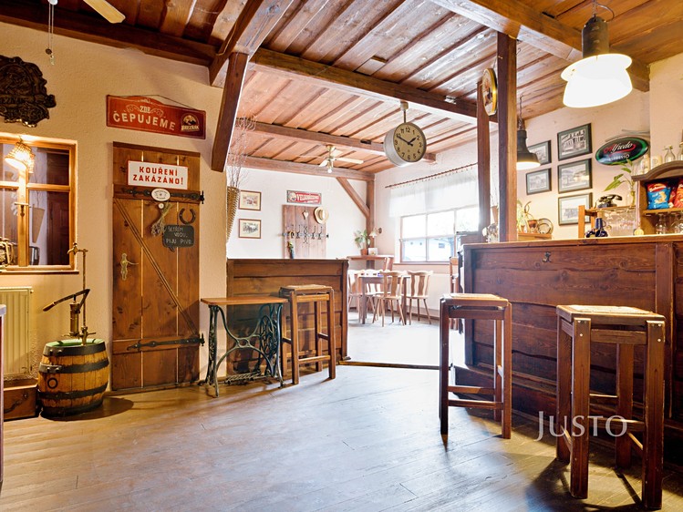 Prodej restaurace 82 m² - foto 1