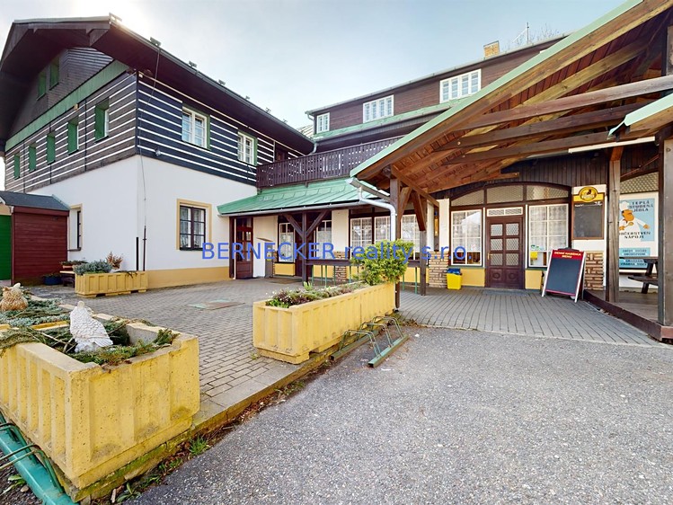 Prodej ubytovacího zařízení 2 595 m² - foto 1