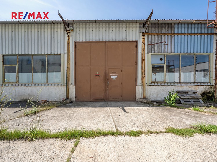 Prodej výrobní haly, prostoru 600 m² - foto 7