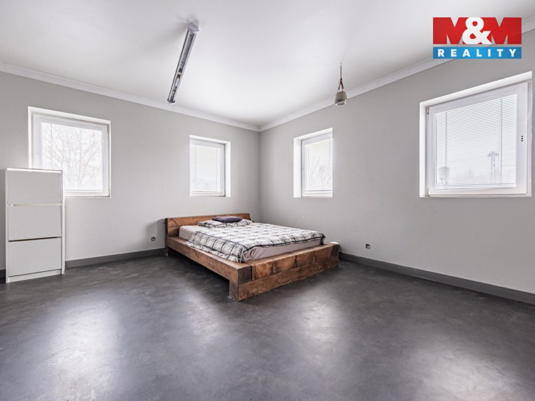 Prodej obchodního prostoru 326 m² - foto 8